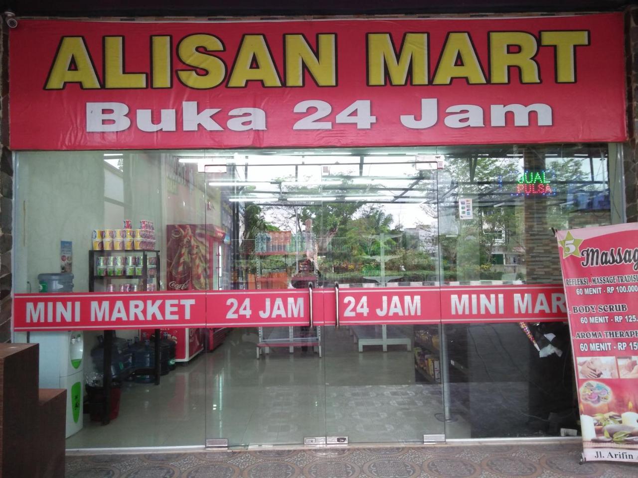 Wisma Bintang Lima Hotel Pekanbaru Eksteriør billede